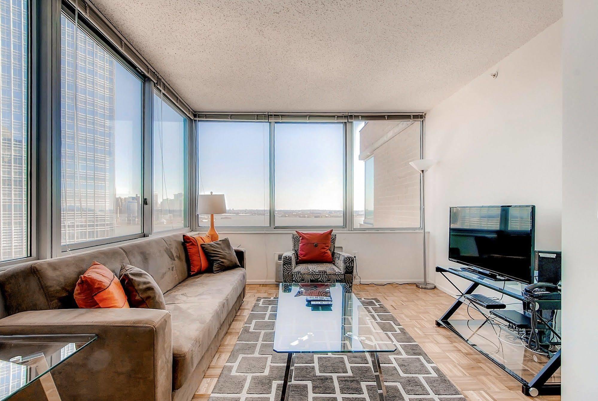 Global Luxury Suites At Exchange Jersey City Esterno foto