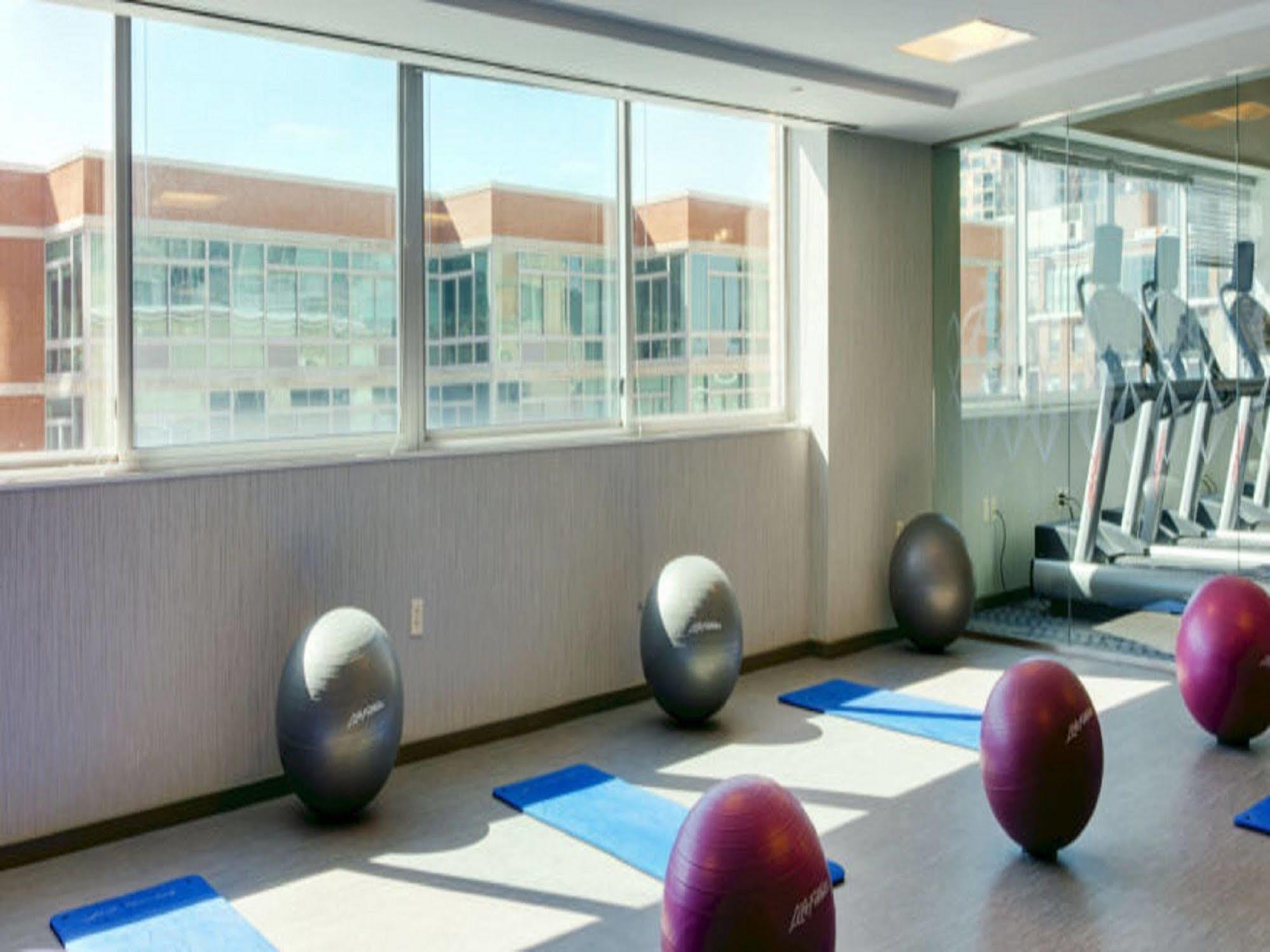 Global Luxury Suites At Exchange Jersey City Esterno foto