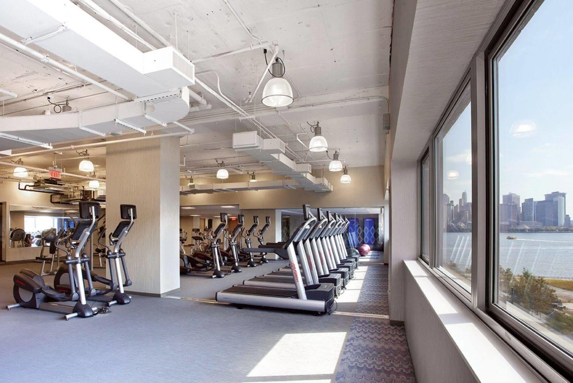 Global Luxury Suites At Exchange Jersey City Esterno foto